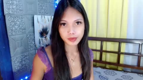 Snapshot of lianne_cum chatting on 07-23-26, 01:52 Ms LIANNE online show from 07-23-26, 01:52