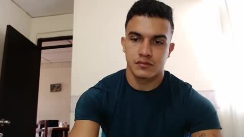 Liamstonne online show from 04-06-26, 03:02