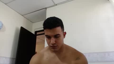 Liamstonne online show from 04-24-26, 03:36