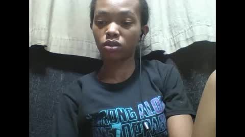 liaraisha online show from 02-18-26, 04:47