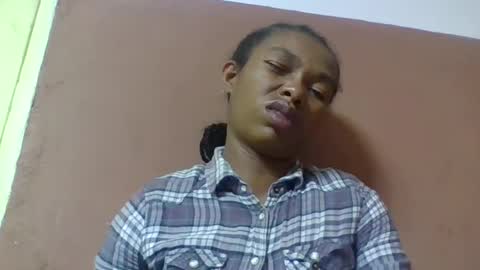 Snapshot of liaraisha chatting on 07-23-26, 02:48 liaraisha online show from 07-23-26, 02:48