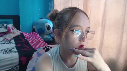 Lia Roberts online show from 02-10-25, 12:18