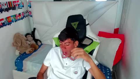 LIAR online show from 04-25-26, 04:26