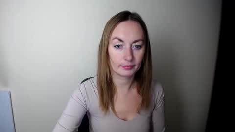 Snapshot of liasais_ chatting on 12-14-25, 11:59 Lia online show from 12-14-25, 11:59