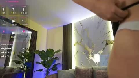 Snapshot of liawheeler chatting on 12-13-25, 07:53 liawheeler online show from 12-13-25, 07:53