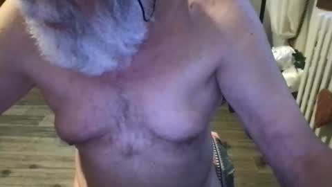 Snapshot of libido11 chatting on 12-16-25, 03:50 Libido11 online show from 12-16-25, 03:50