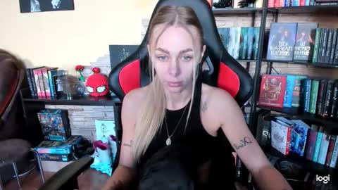 Anna online show from 02-02-26, 09:19