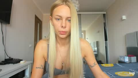 Anna online show from 07-27-26, 09:38