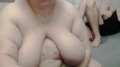 LicaBlack online show from 12-19-25, 03:08