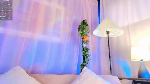 Valentina Hall online show from 07-27-26, 11:50