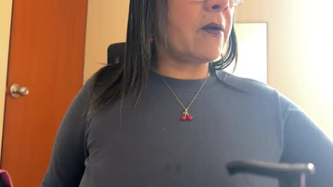 Milf Ann Latina online show from 10-19-25, 05:02
