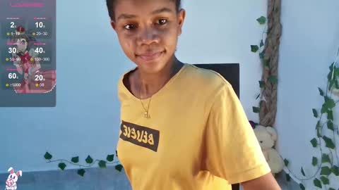 lucia online show from 03-11-25, 12:17