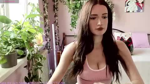 Snapshot of lick_it_up_big_boy chatting on 05-24-26, 12:54 Welcome guys in my room Im Claire online show from 05-24-26, 12:54