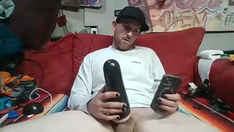 Snapshot of lickitb4istick chatting on 09-09-25, 06:40 IM A BAD DAWGY WOOF WOOF online show from 09-09-25, 06:40