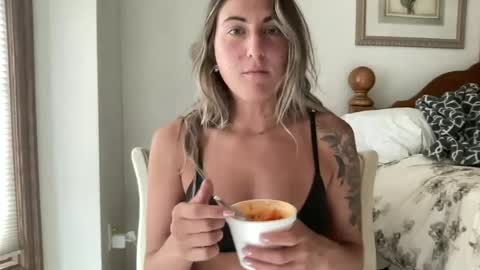 lickmealloverr online show from 07-15-26, 10:15