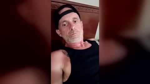 lickurlips6983 online show from 07-12-26, 03:08
