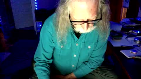 Snapshot of lickyouryoni chatting on 09-13-25, 05:29 LickYourYoni online show from 09-13-25, 05:29