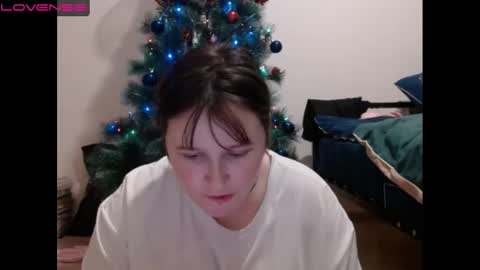 light_lunaa online show from 01-02-25, 04:02