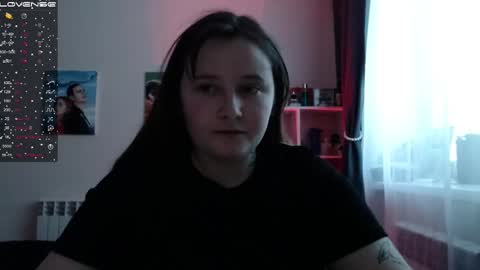 light_lunaa online show from 02-10-25, 11:15