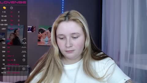 light_lunaa online show from 11-13-25, 02:05