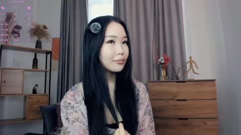 Melissa online show from 05-18-26, 07:25