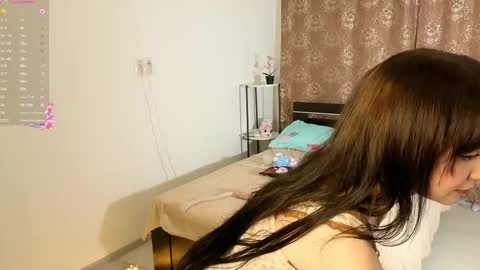 I am Mila     Stream every day online show from 03-12-26, 06:25