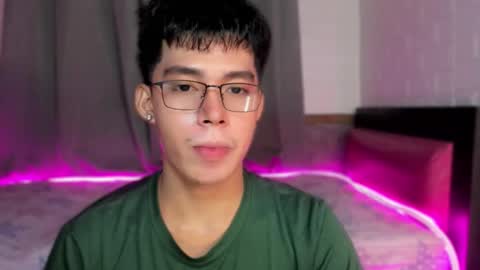 Snapshot of lightjt4 chatting on 09-18-25, 07:05 Jt online show from 09-18-25, 07:05