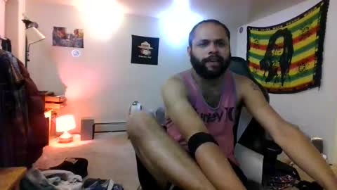 Snapshot of lightskinned666 chatting on 09-15-25, 04:12 lightskinned666 online show from 09-15-25, 04:12