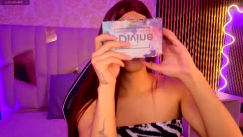 Snapshot of lihian_tay chatting on 07-17-26, 01:51 LIHIAN online show from 07-17-26, 01:51