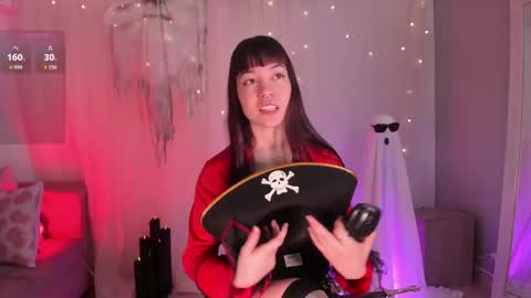 Lia Sweet online show from 10-31-25, 04:52