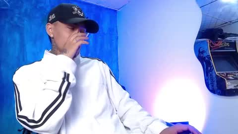 Daniel online show from 01-05-25, 01:26