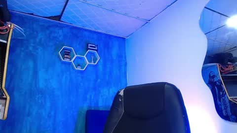 Daniel online show from 01-05-25, 04:27