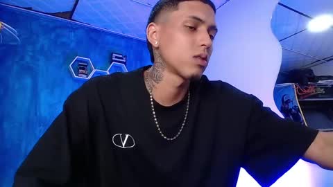 Daniel online show from 01-25-25, 04:03