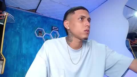 Daniel online show from 01-30-25, 04:24