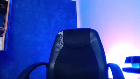 Daniel online show from 02-28-25, 04:10