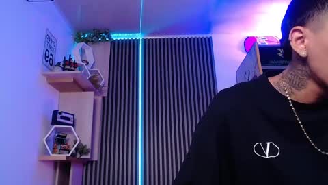 Daniel online show from 03-11-25, 03:34