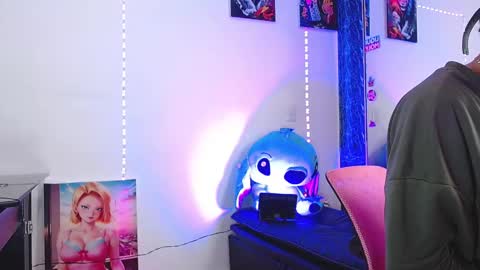 Daniel online show from 11-14-25, 02:49