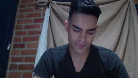 Snapshot of liiam_collins chatting on 01-20-25, 12:36 liiam online show from 01-20-25, 12:36