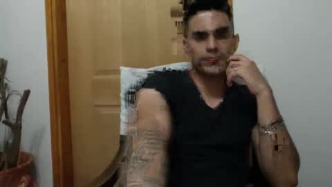 Snapshot of liiam_collins chatting on 02-24-25, 12:20 liiam online show from 02-24-25, 12:20