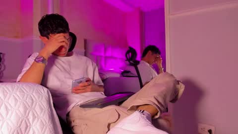 L I I A M online show from 03-05-25, 10:33