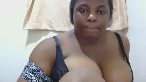 Lily online show from 04-21-26, 01:42