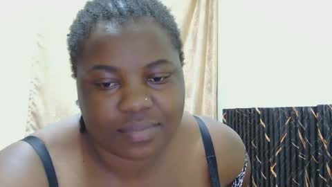 Snapshot of liilcutiee chatting on 07-12-26, 08:11 Lily online show from 07-12-26, 08:11