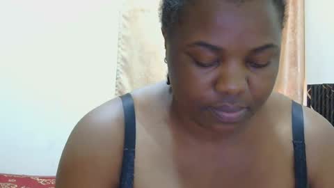 Snapshot of liilcutiee chatting on 07-13-26, 09:45 Lily online show from 07-13-26, 09:45