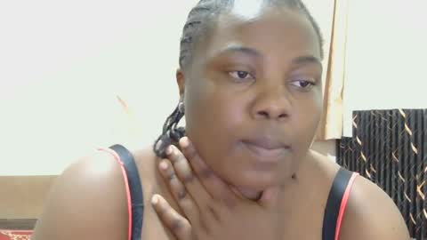 Snapshot of liilcutiee chatting on 07-22-26, 09:17 Lily online show from 07-22-26, 09:17