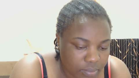Snapshot of liilcutiee chatting on 07-31-26, 11:31 Lily online show from 07-31-26, 11:31