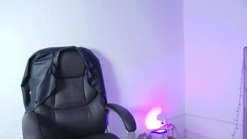 liilithstone online show from 02-07-26, 02:43