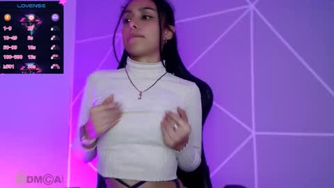 Snapshot of liilylouise chatting on 10-25-25, 12:18 Liliana online show from 10-25-25, 12:18