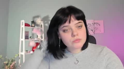 lika_pop online show from 03-01-26, 07:49