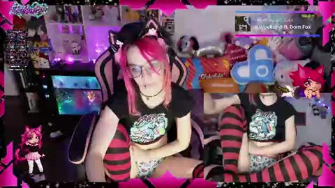 Snapshot of likemyashe chatting on 07-12-26, 03:52 LikeMyAshe online show from 07-12-26, 03:52