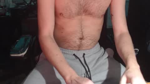 Snapshot of likethebonobo chatting on 10-07-25, 08:50 likethebonobo online show from 10-07-25, 08:50